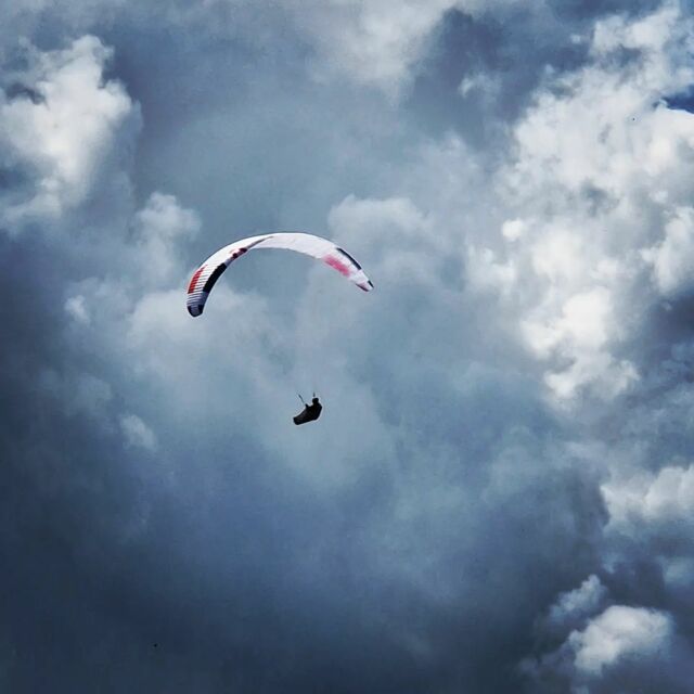 First hike of the summer and we were rewarded with wonderful 360 views.

#parapente #valleedaulps #summerinthealps #moodysky #chaletdesfleurs